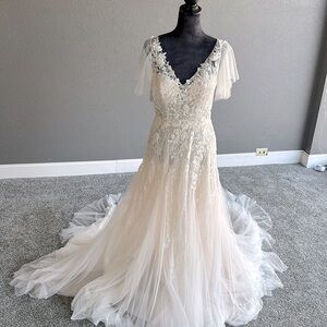 Pronovias Lake Wedding Dress